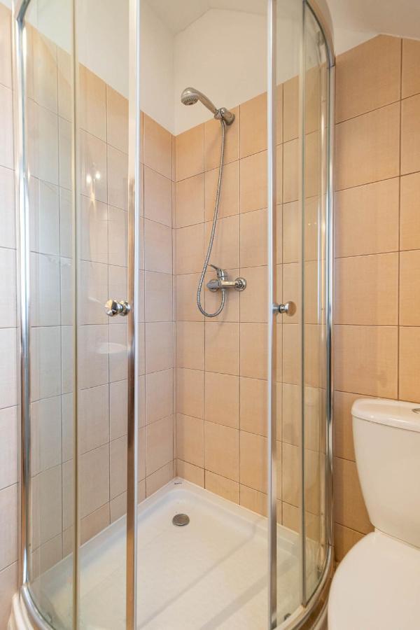 Awenturyn - Pokoje Apartamenty Noclegi Grzybowo Grzybowo  Kültér fotó