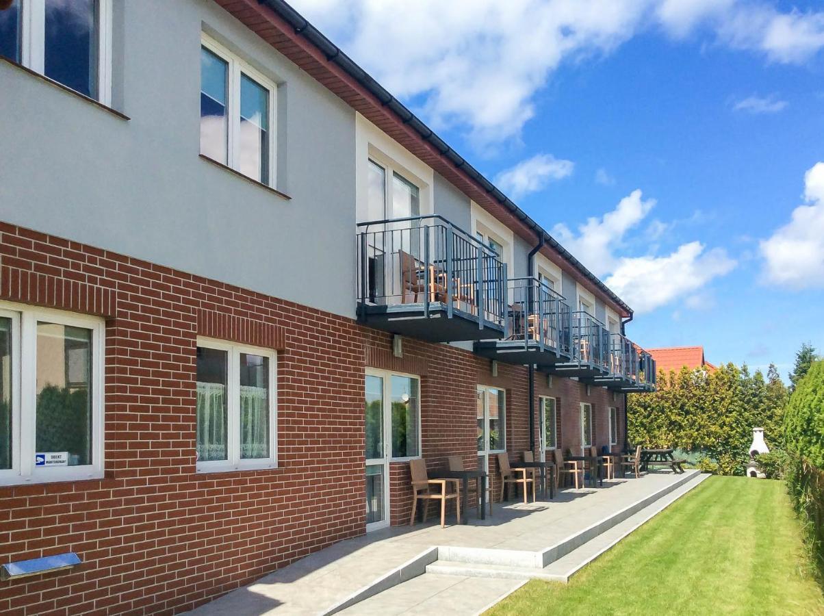 Awenturyn - Pokoje Apartamenty Noclegi Grzybowo Grzybowo  Kültér fotó