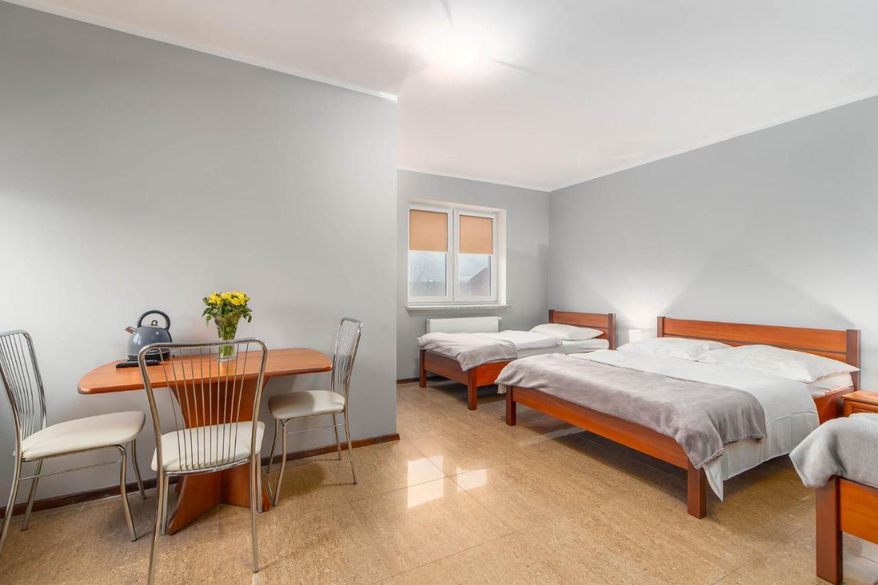 Awenturyn - Pokoje Apartamenty Noclegi Grzybowo Grzybowo  Kültér fotó