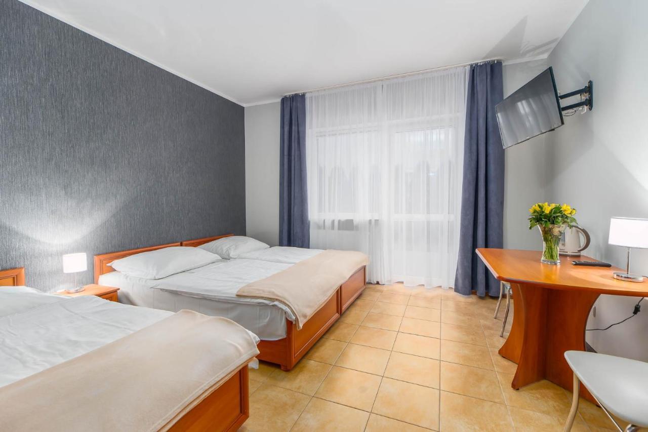 Awenturyn - Pokoje Apartamenty Noclegi Grzybowo Grzybowo  Kültér fotó