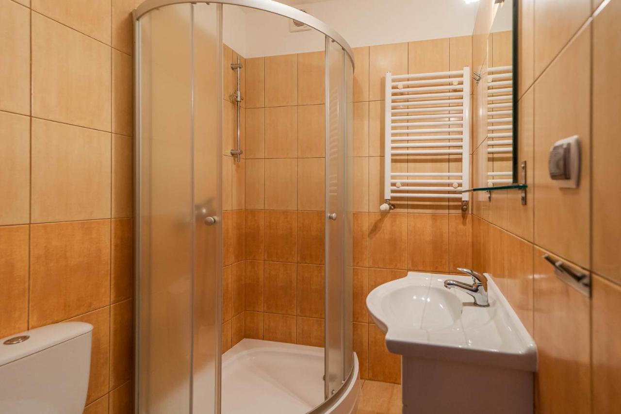 Awenturyn - Pokoje Apartamenty Noclegi Grzybowo Grzybowo  Kültér fotó