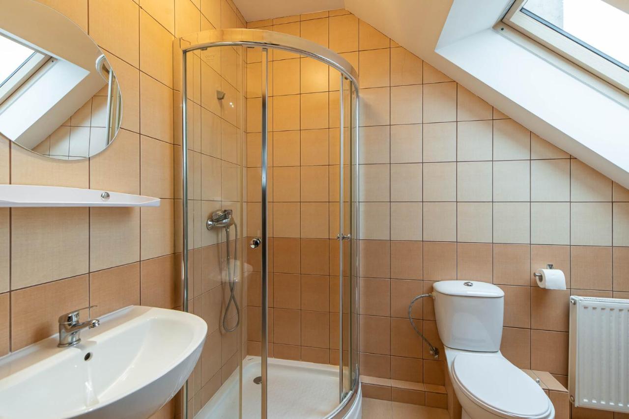 Awenturyn - Pokoje Apartamenty Noclegi Grzybowo Grzybowo  Kültér fotó